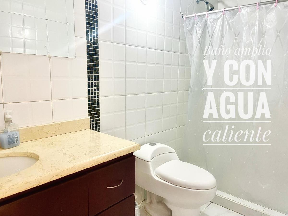 Habitación en casa particular A 5 Minutos Del Aeropuerto *
